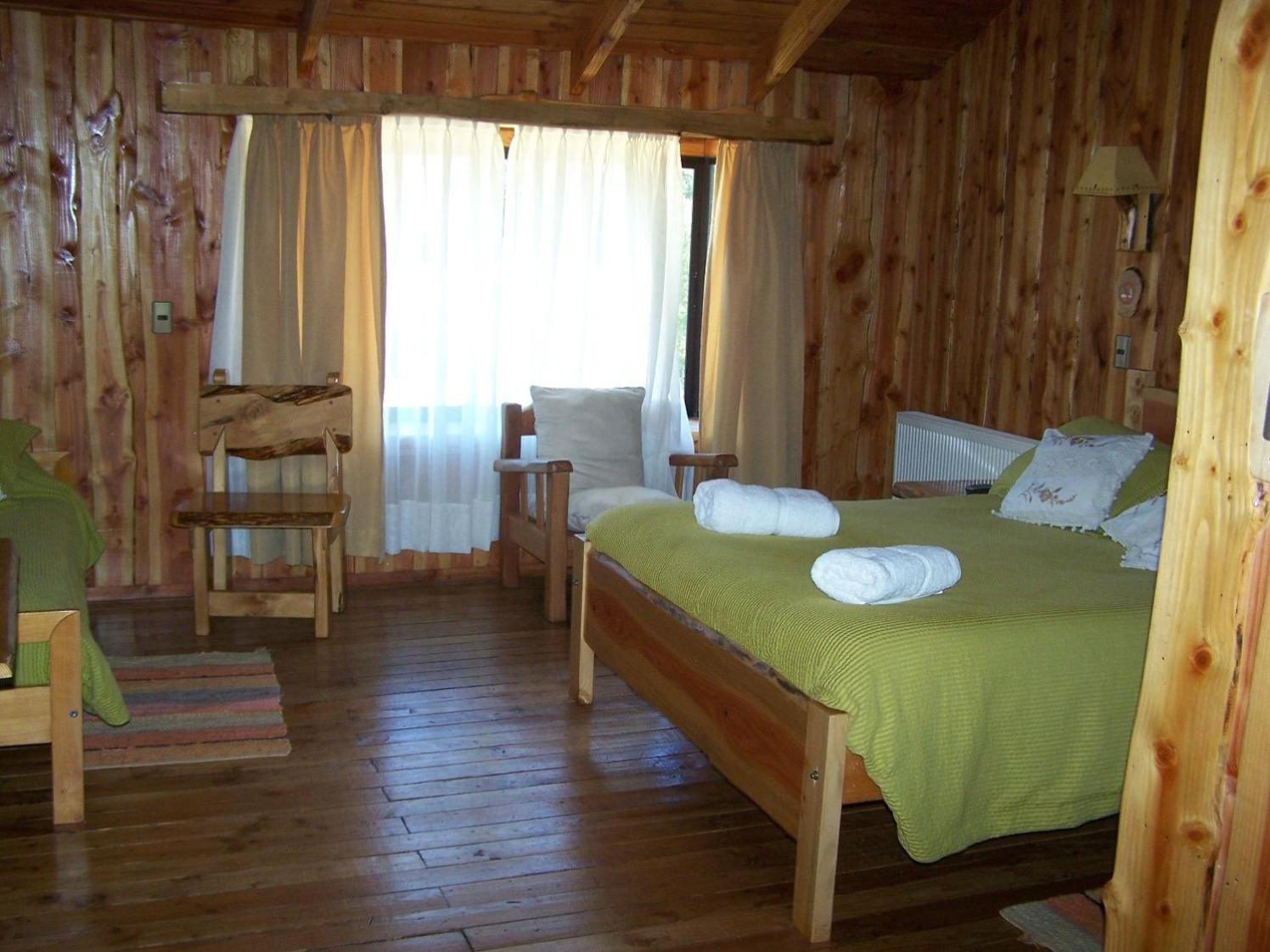 Hosteria-Cabanas Rucapillan โชสซูเอนโก ภายนอก รูปภาพ