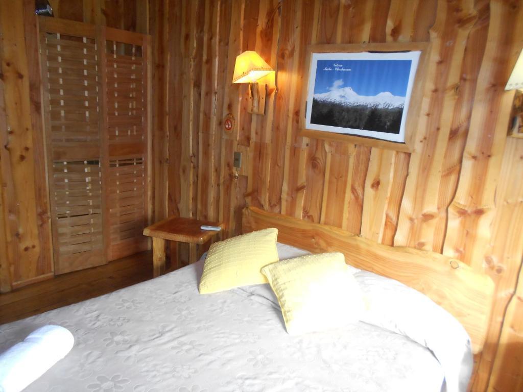 Hosteria-Cabanas Rucapillan โชสซูเอนโก ภายนอก รูปภาพ